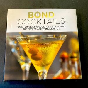 Classic Cocktail Recipes Book